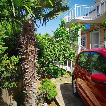 Apartman Antulov Srima Zewnętrze zdjęcie